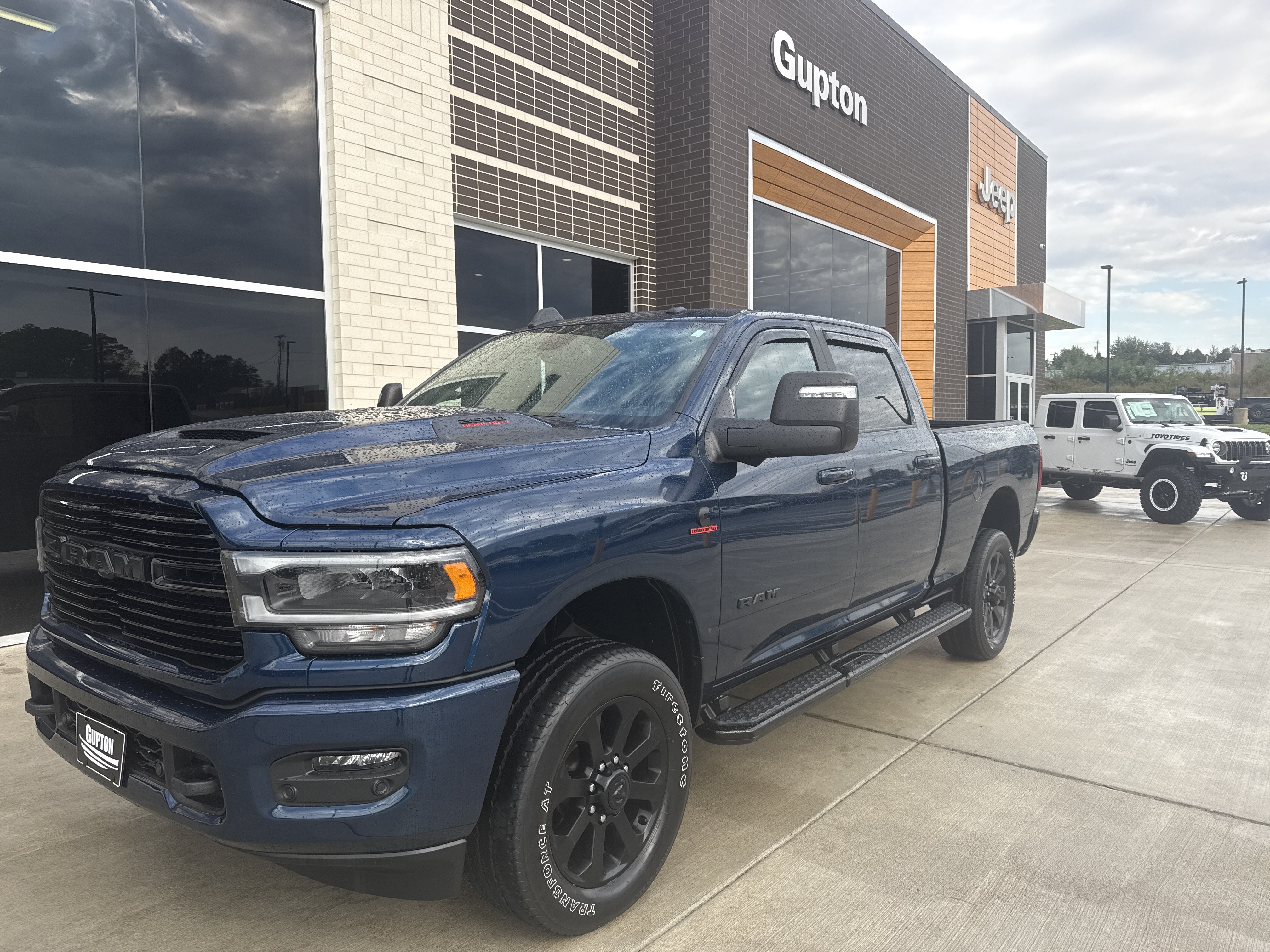 Used 2023 RAM 2500 Laramie w/ Night Edition AWD/4WD 360° Tour
