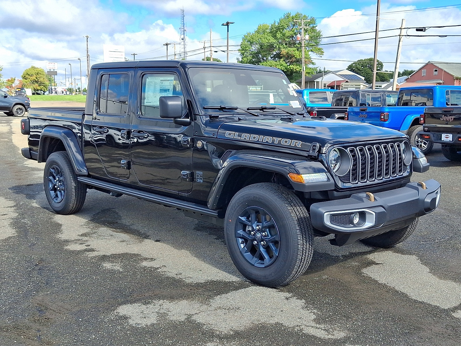 New 2026 Jeep Gladiator Sport