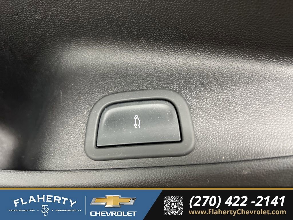 Used 2025 Buick Enclave Preferred AWD/4WD image 23