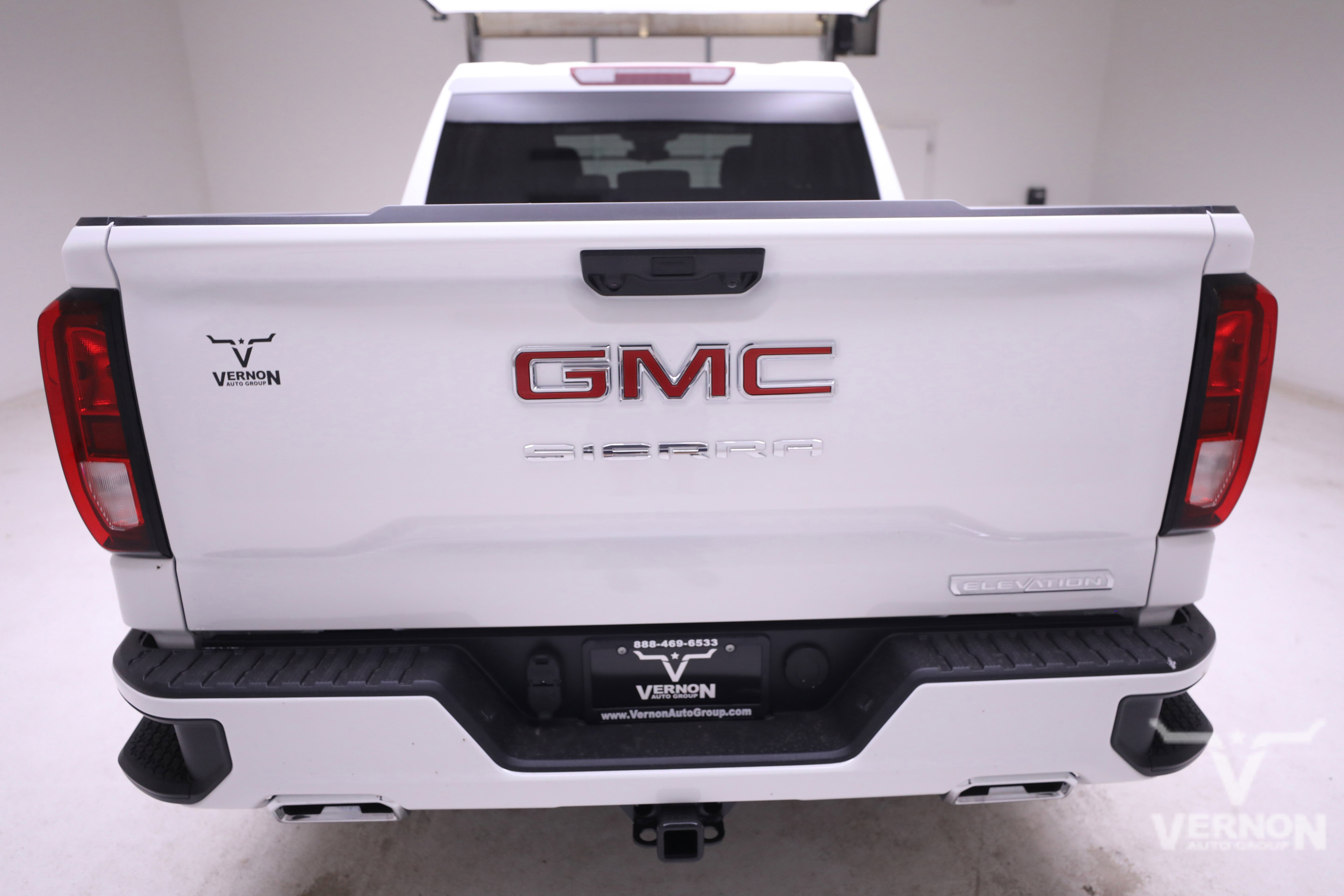 New 2026 GMC Sierra 1500 Elevation w/ X31 Off-Road Package image 4