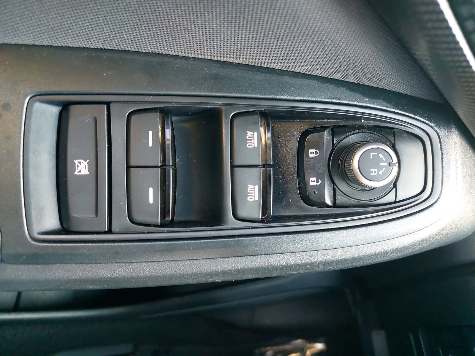 Used 2020 Subaru Crosstrek 2.0i Premium image 26