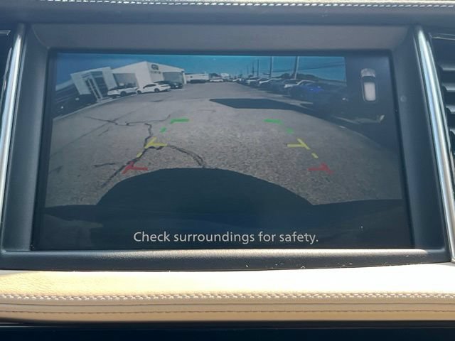 Used 2022 INFINITI QX50 Luxe w/ Cargo Package AWD/4WD image 16