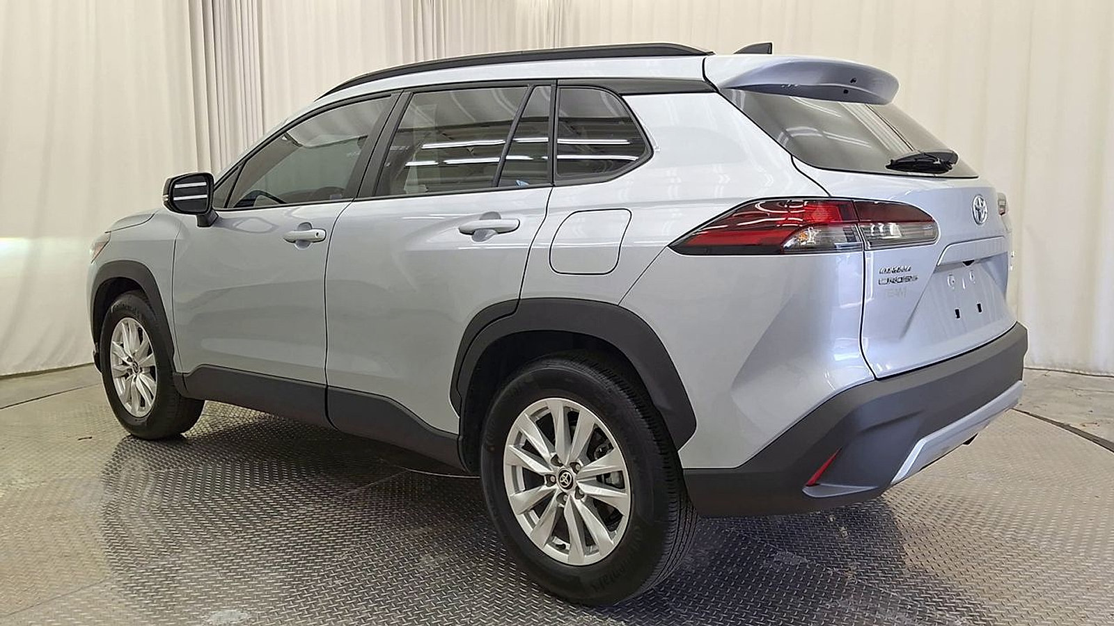 Certified 2026 Toyota Corolla Cross LE w/ Moonroof Package AWD/4WD image 9