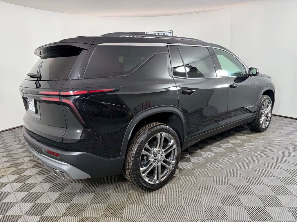 New 2025 Chevrolet Traverse LT w/ Enhanced Driving Package image 6