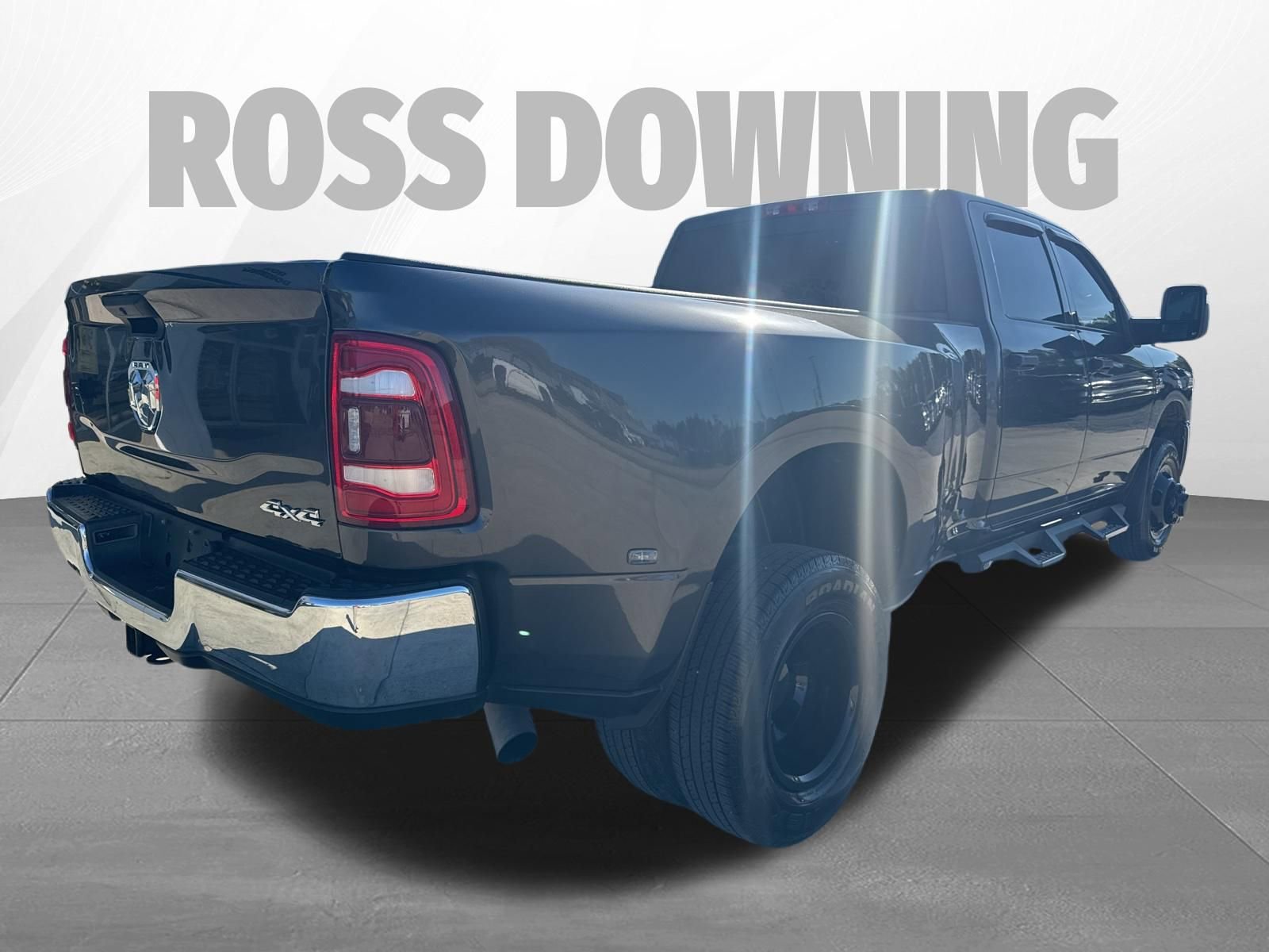 Used 2023 RAM 3500 Tradesman image 6