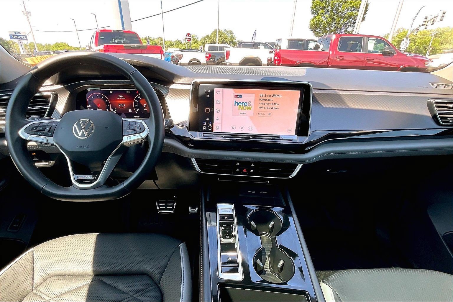 Used 2024 Volkswagen Atlas Peak Edition SEL AWD/4WD image 14