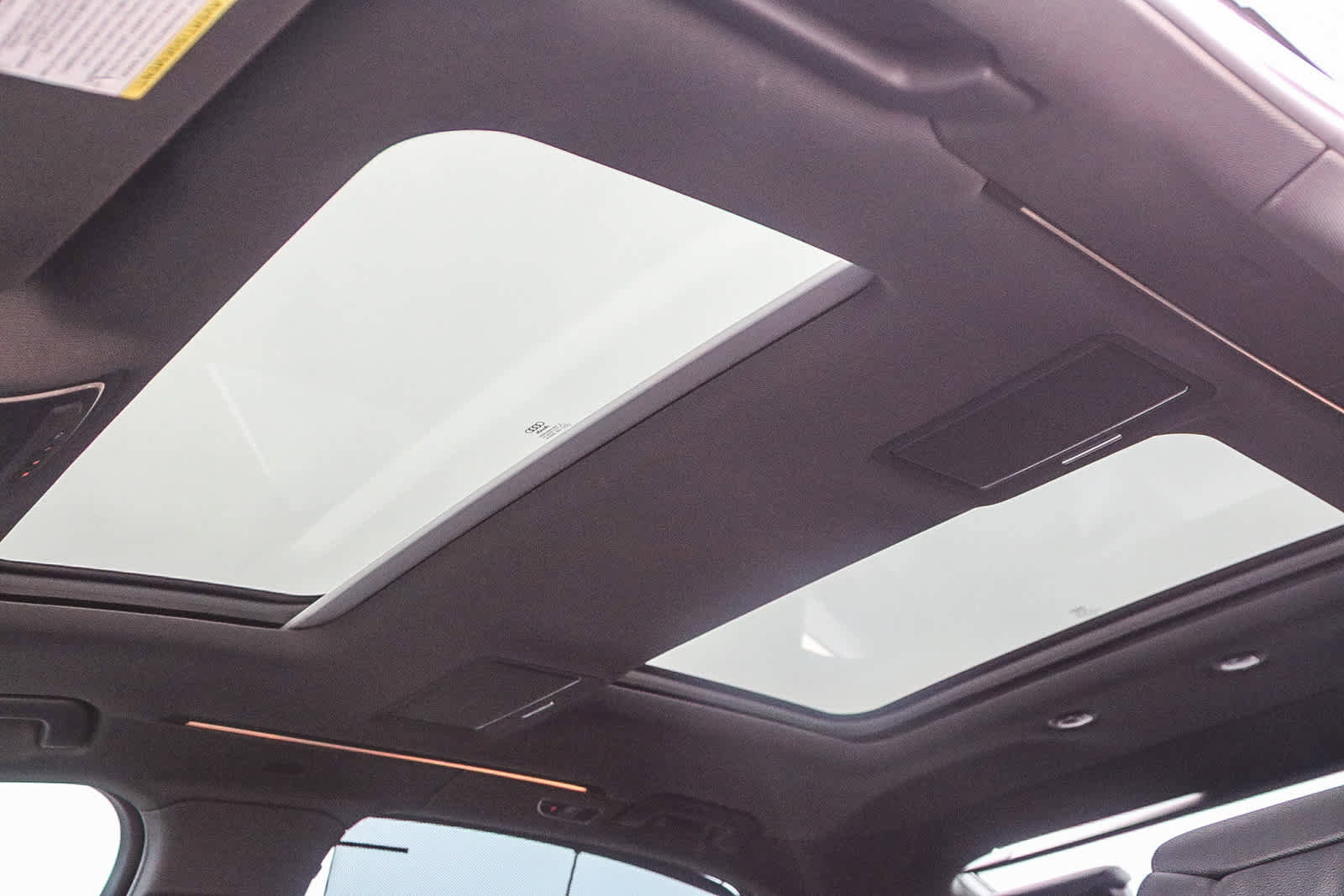 Used 2017 Audi A8 L 3.0T w/ Executive Package image 16