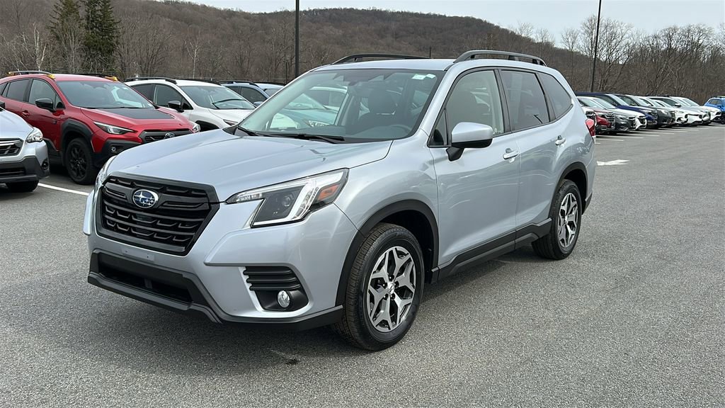 Certified 2023 Subaru Forester Premium image 3