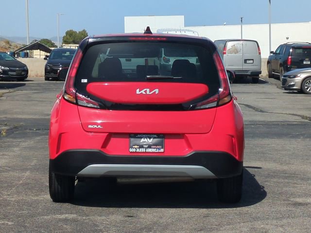 Used 2023 Kia Soul LX w/ LX Technology Package image 7