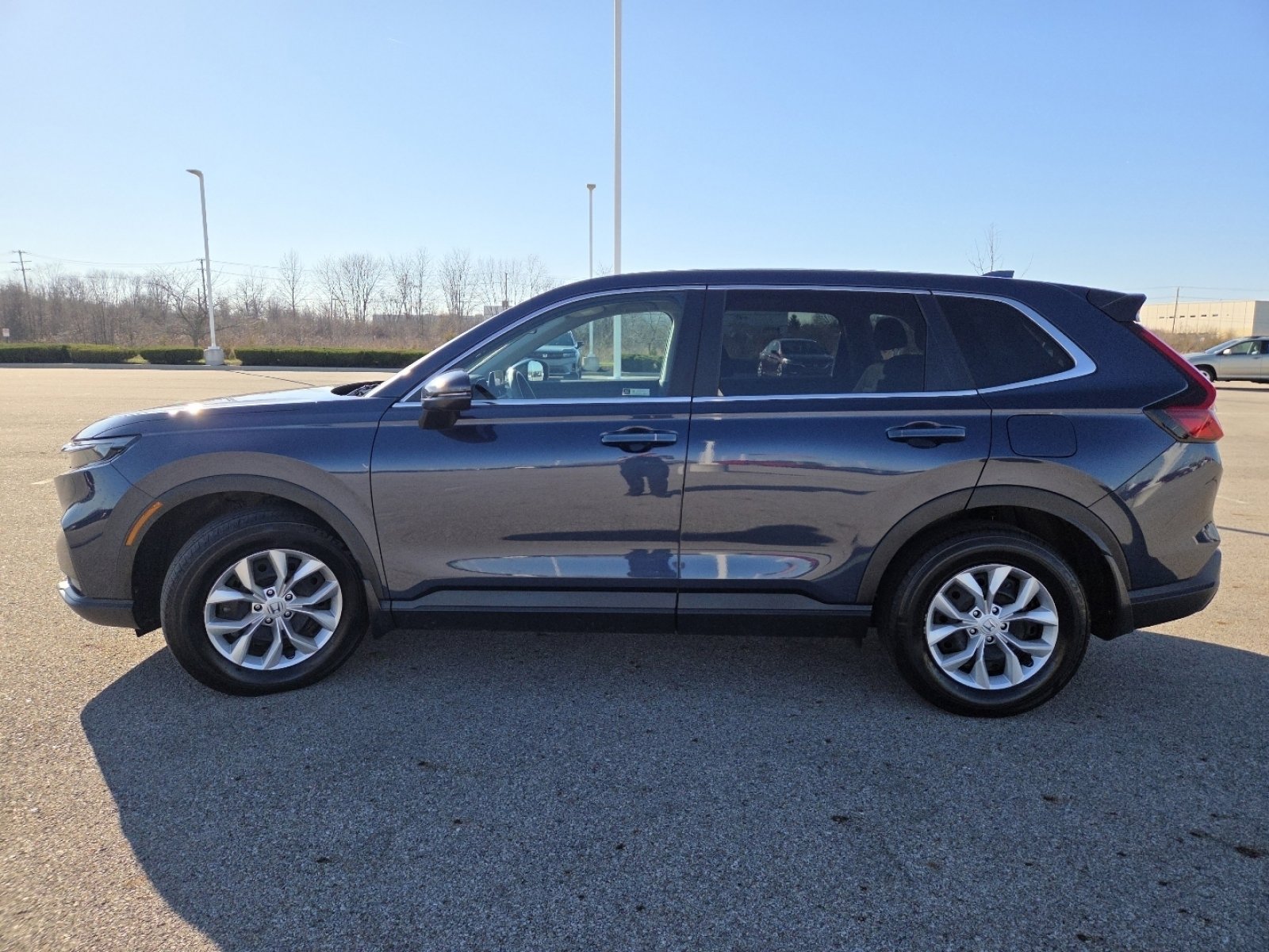 Used 2025 Honda CR-V LX image 14