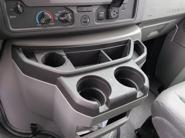 New 2027 Ford E-350 and Econoline 350 Super Duty w/ Power Equipment Group RWD image 17