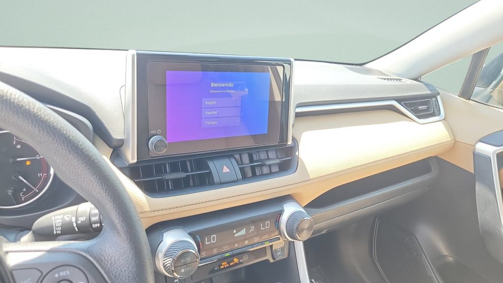 Certified 2025 Toyota RAV4 XLE w/ Convenience Package FWD image 23