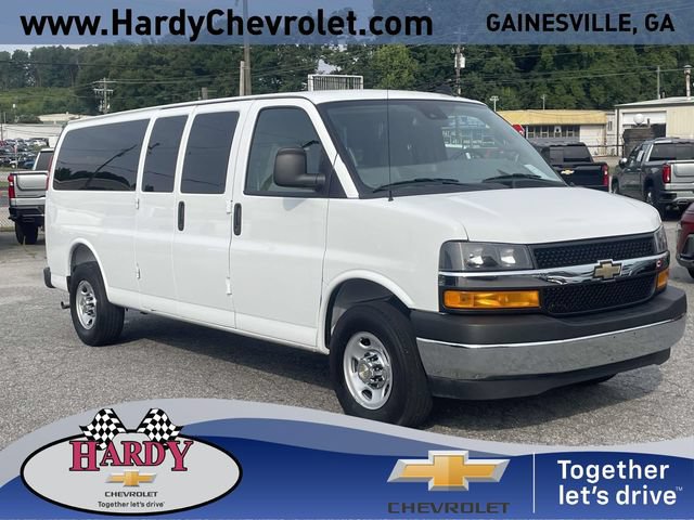 Used 2025 Chevrolet Express 3500 LT w/ LT Preferred Equipment Group RWD image 1