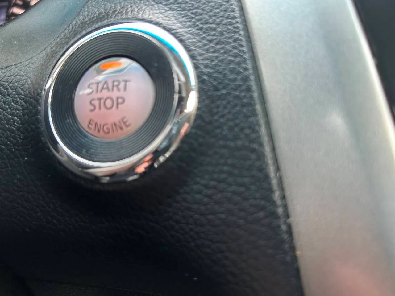 Used 2015 Nissan Altima 3.5 SL FWD image 32