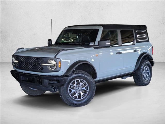 Used 2024 Ford Bronco Badlands AWD/4WD image 2
