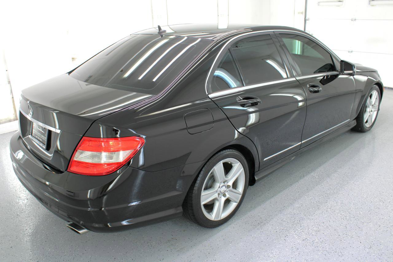 Used 2011 Mercedes-Benz C 300 Sedan image 10