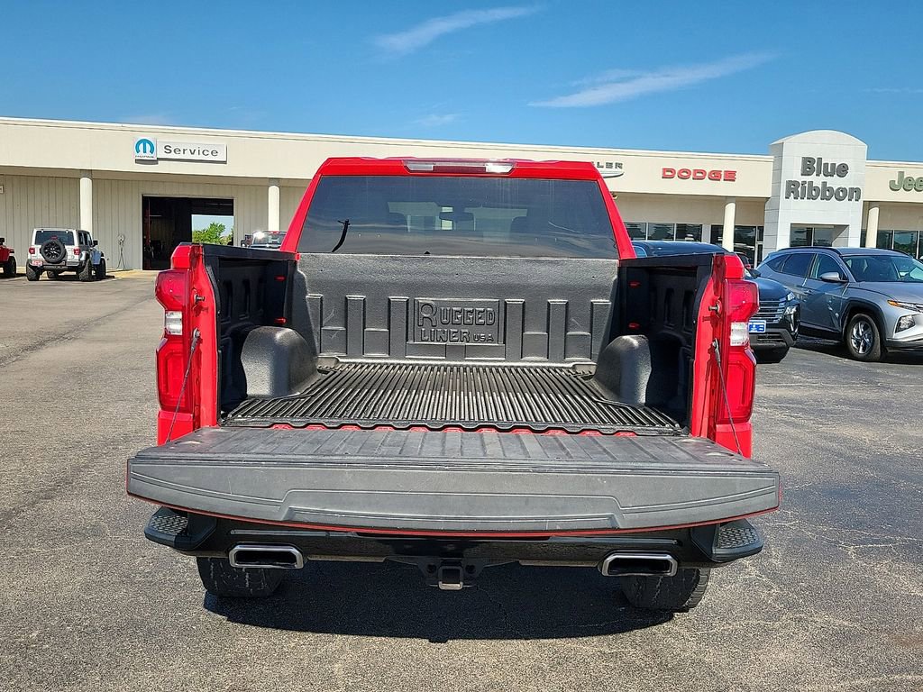 Used 2020 Chevrolet Silverado 1500 Custom Trail Boss w/ Custom Convenience Package AWD/4WD image 8