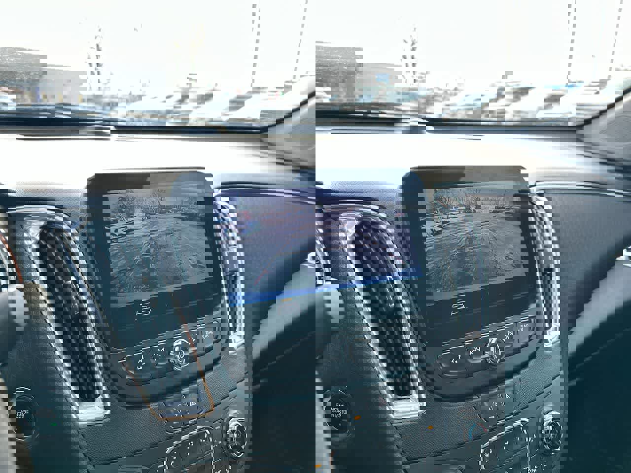 Used 2020 Chevrolet Malibu LT image 29