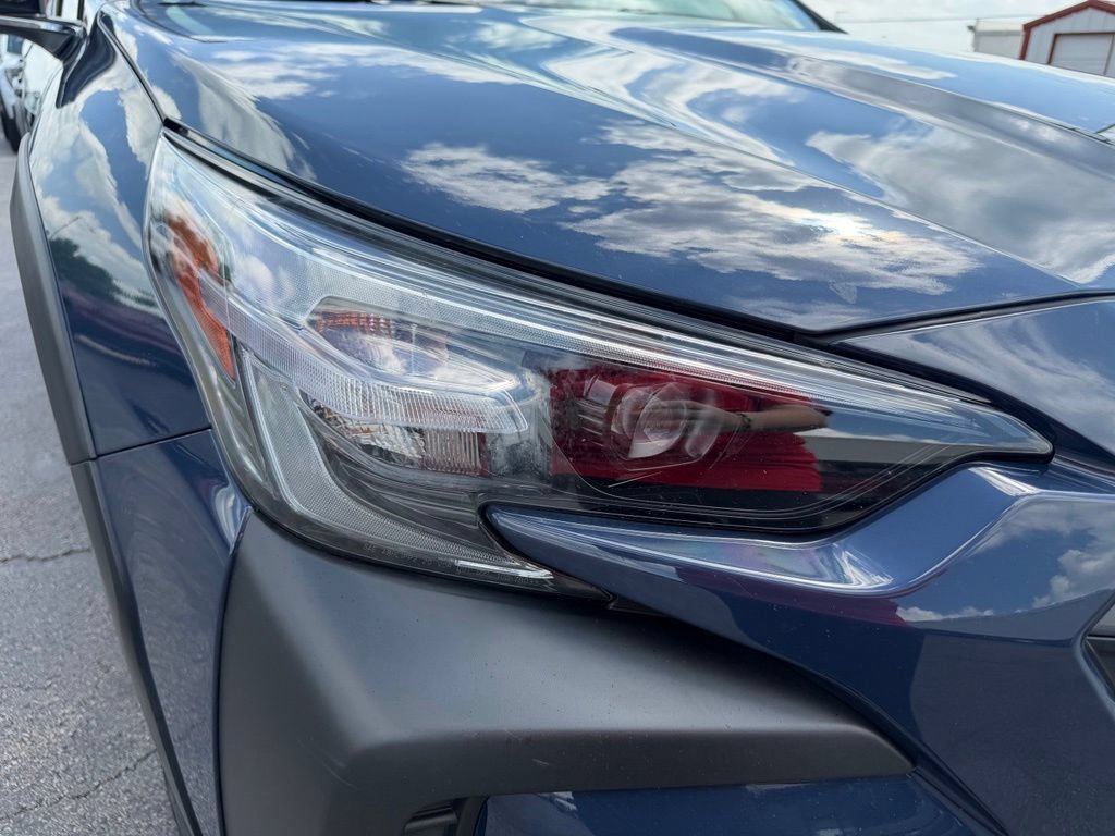 Used 2025 Subaru Outback Limited AWD/4WD image 7