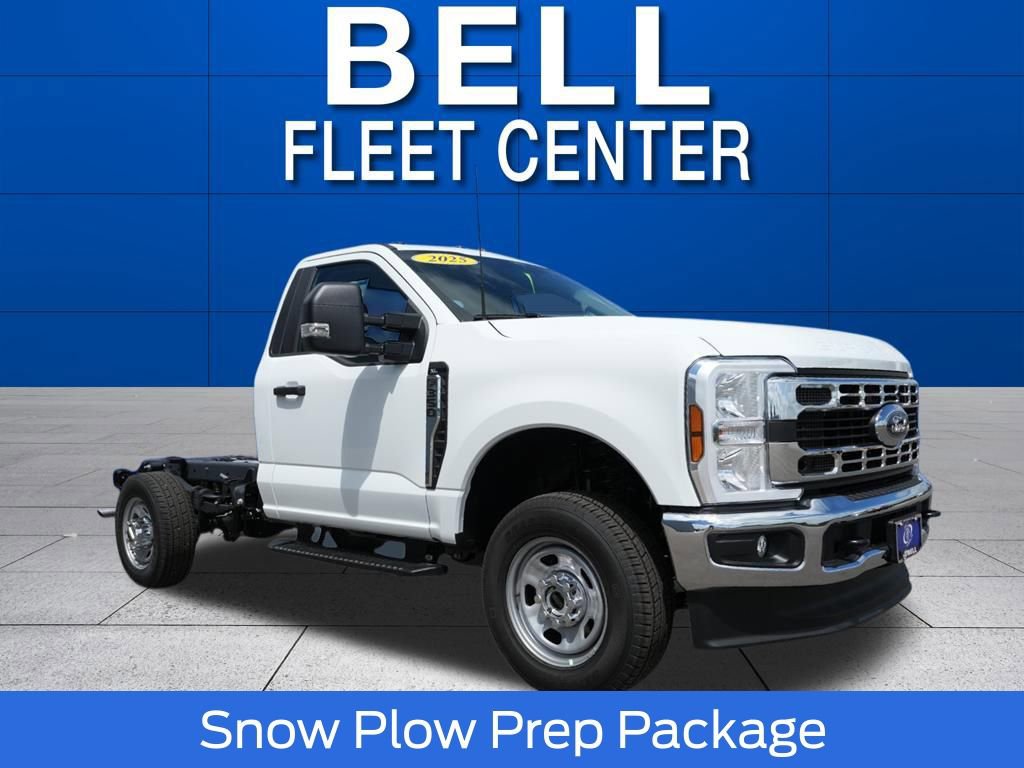 New 2025 Ford F350 XL w/ XL Chrome Package