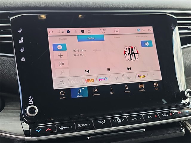 Used 2024 Jeep Wagoneer Series III image 16