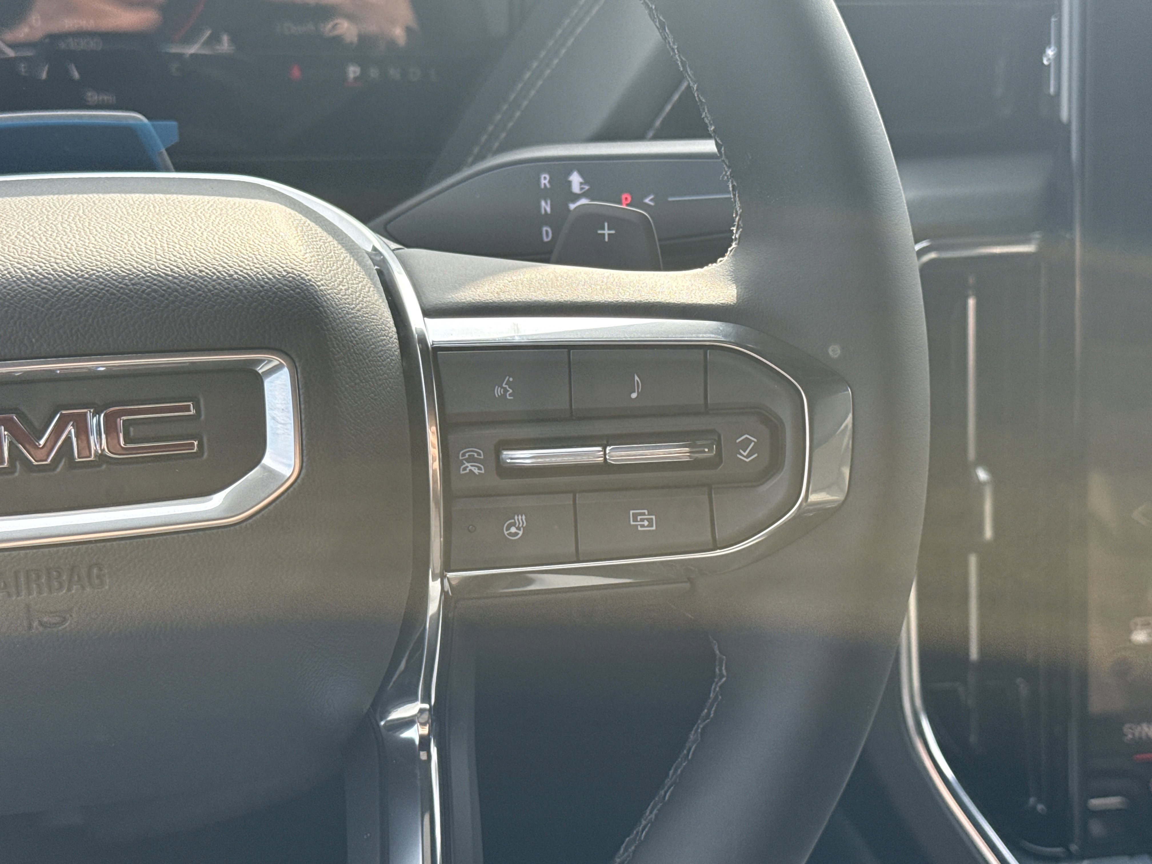 New 2026 GMC Yukon XL Elevation image 19