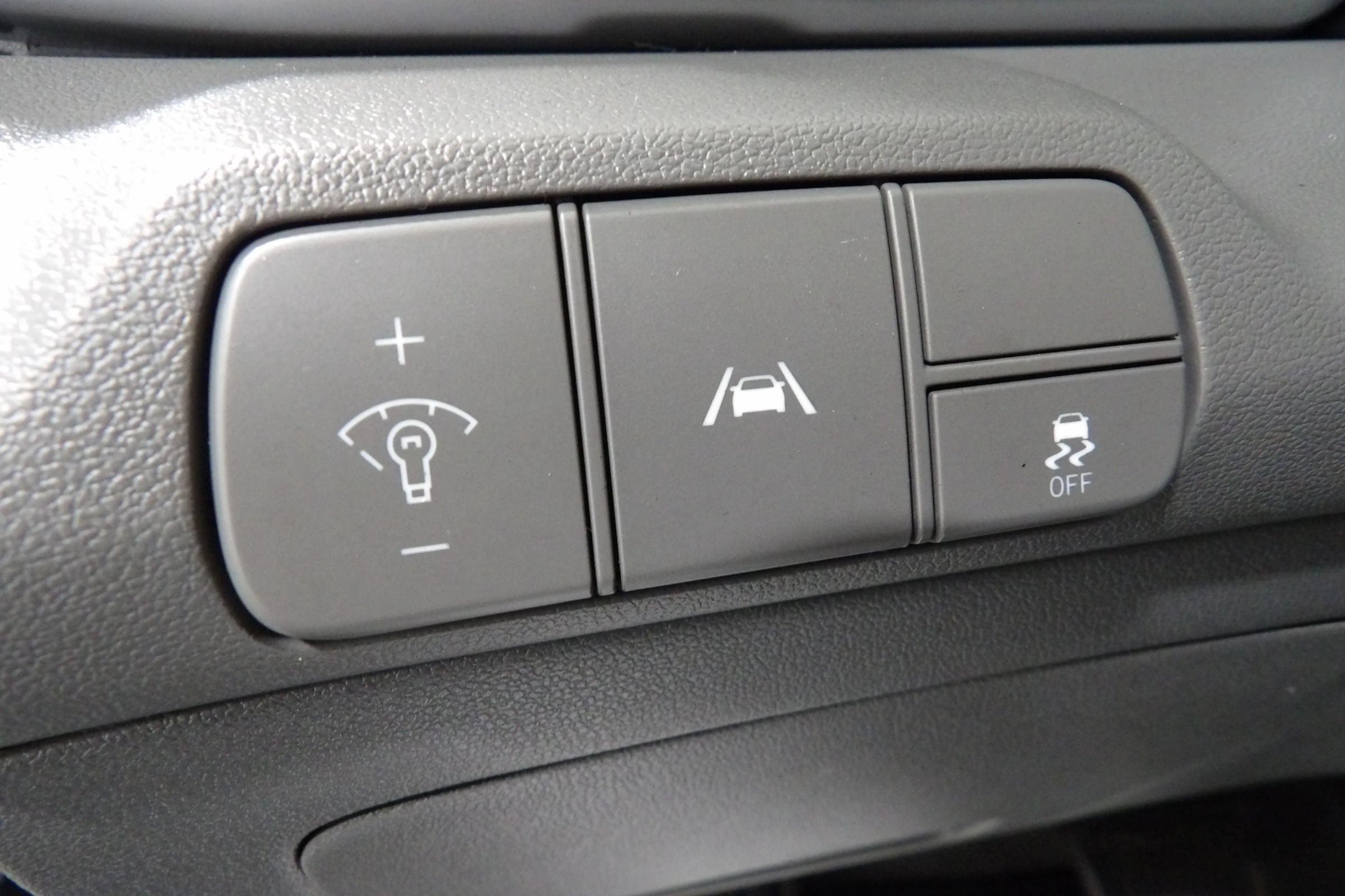 Used 2022 Hyundai Elantra SEL FWD image 19