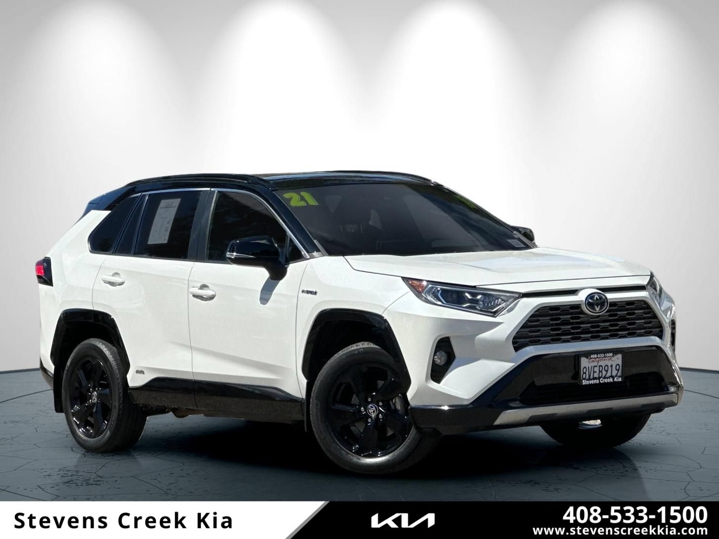 Used 2021 Toyota RAV4 XSE w/ XSE Grade Weather Package AWD/4WD image 1