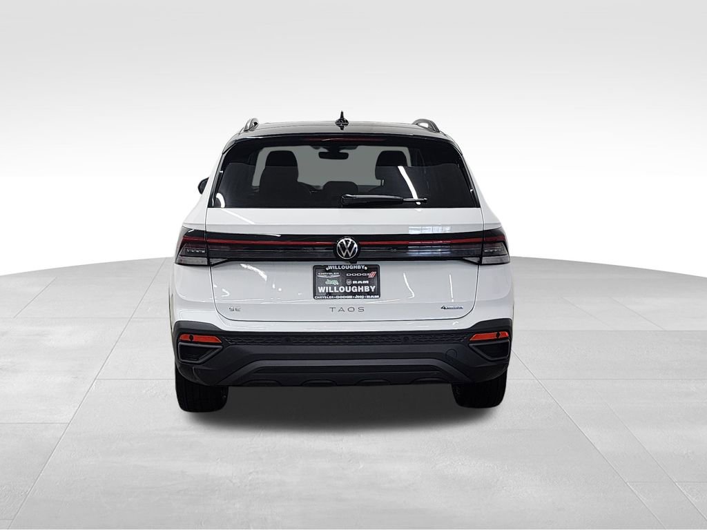 Used 2025 Volkswagen Taos SE image 7