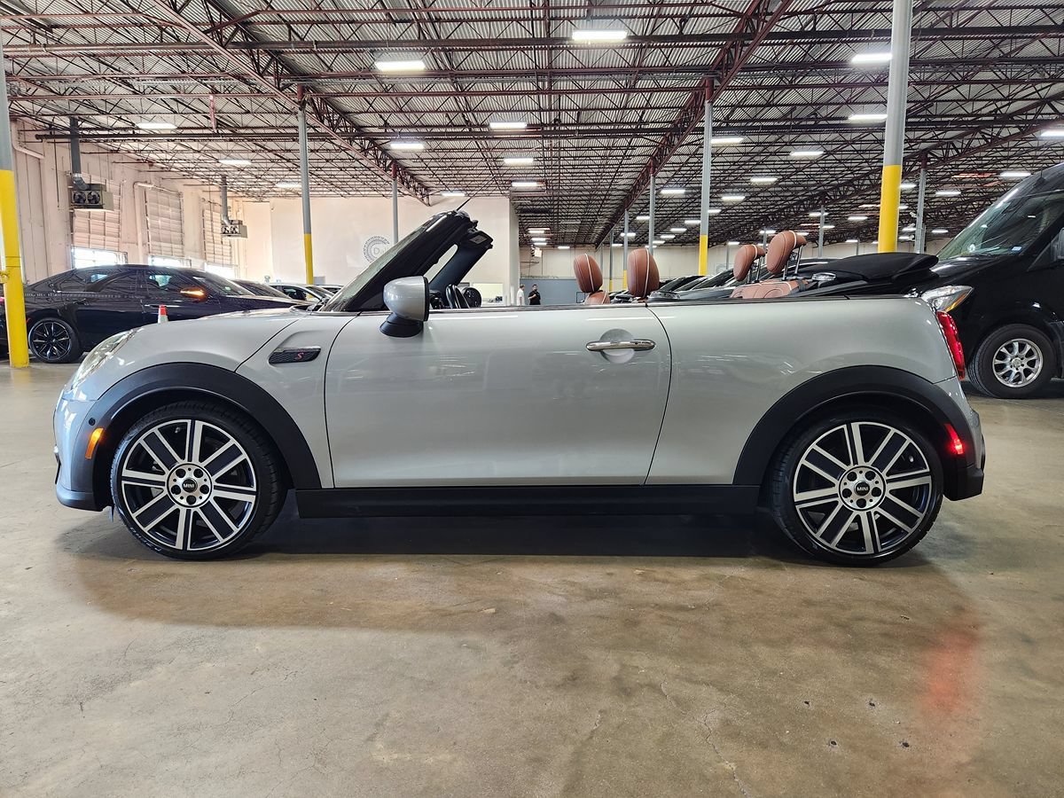 Used 2023 MINI Cooper S FWD image 7
