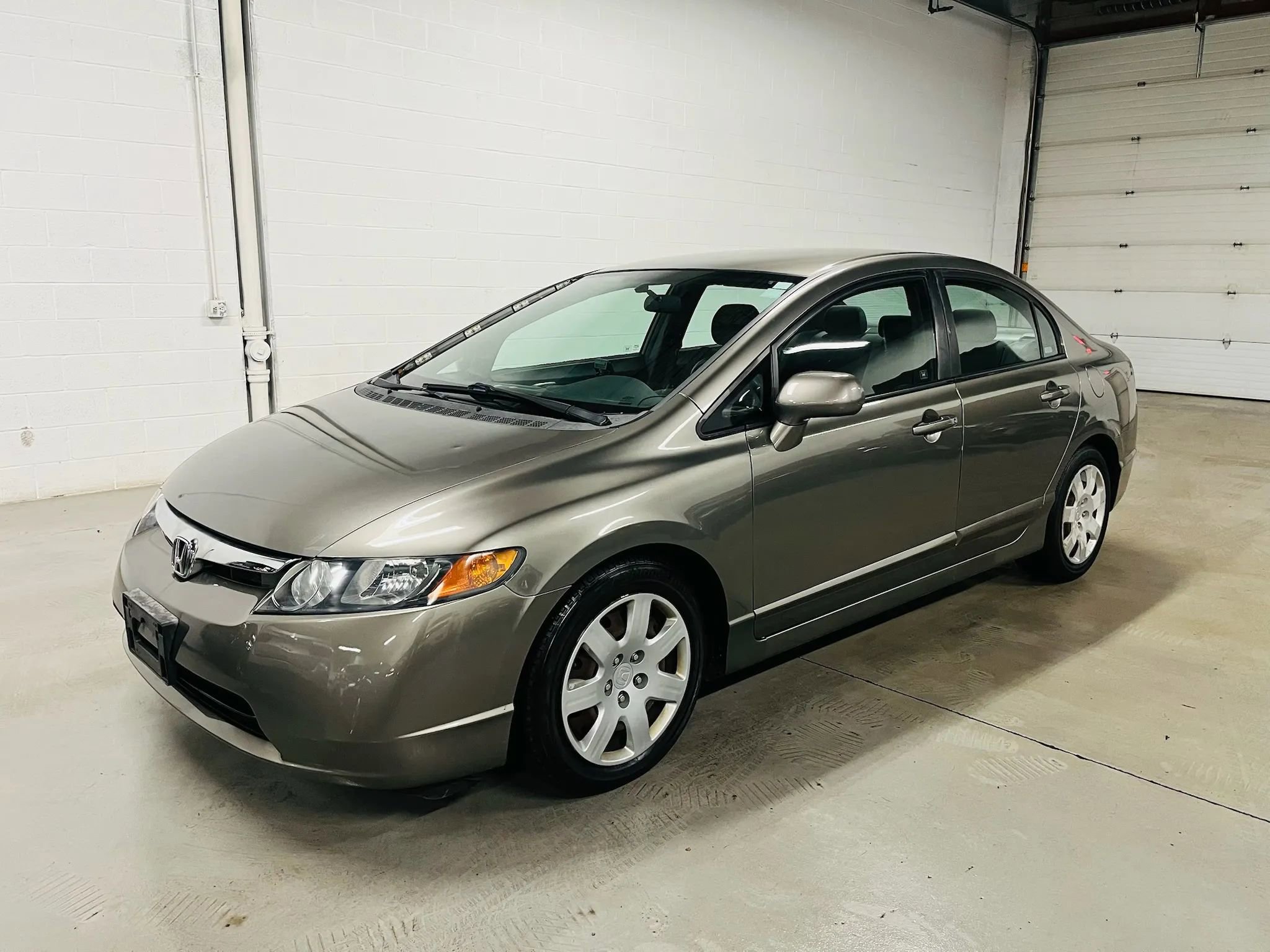 Used 2008 Honda Civic LX image 2