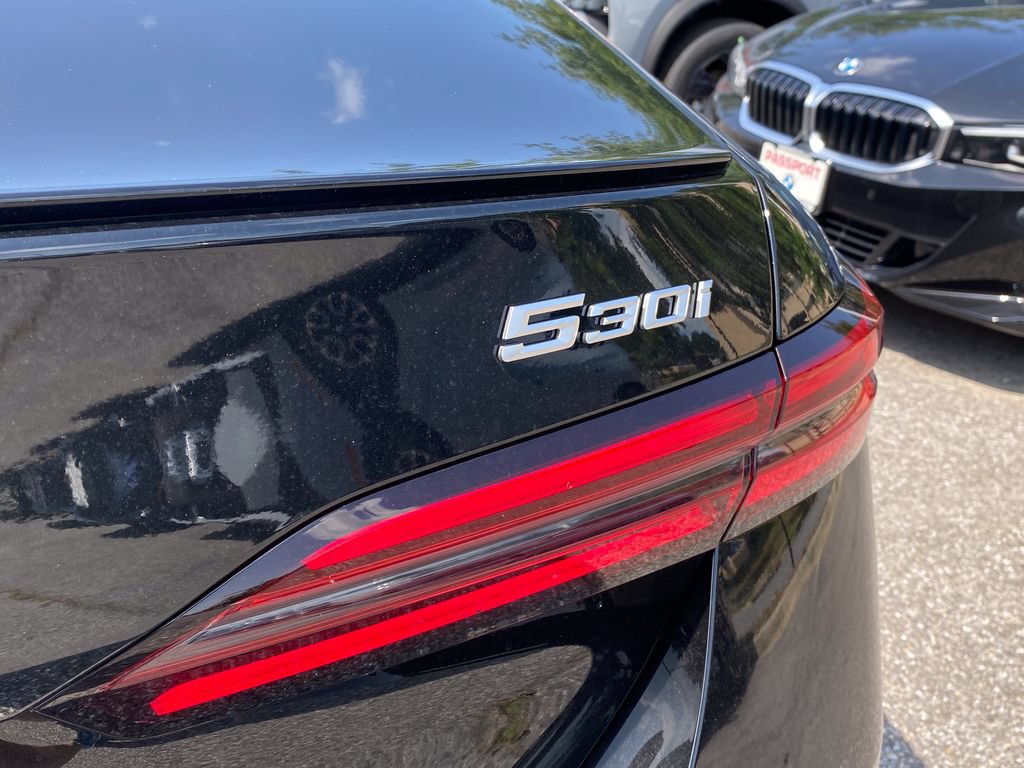 New 2027 BMW 530i xDrive AWD/4WD image 7