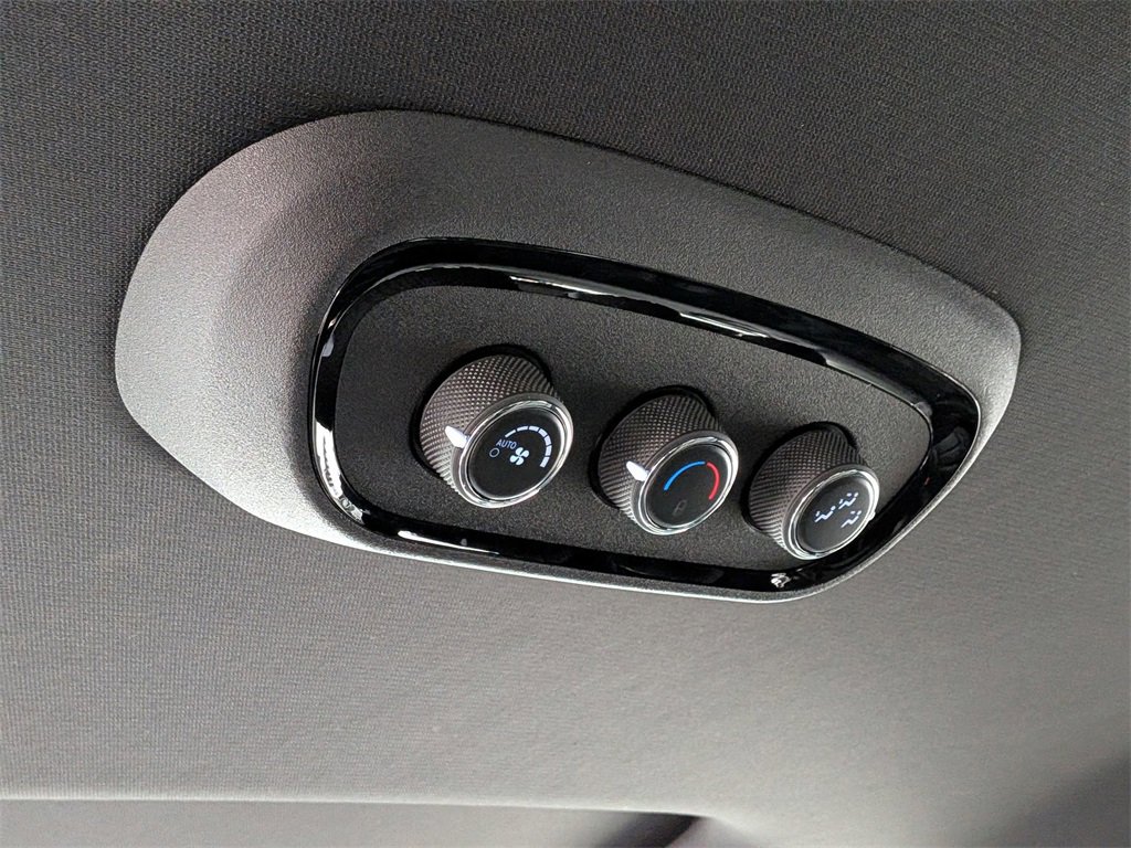 Used 2022 Dodge Durango GT image 26