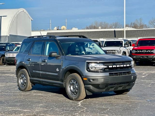 New 2024 Ford Bronco Sport Outer Banks image 2