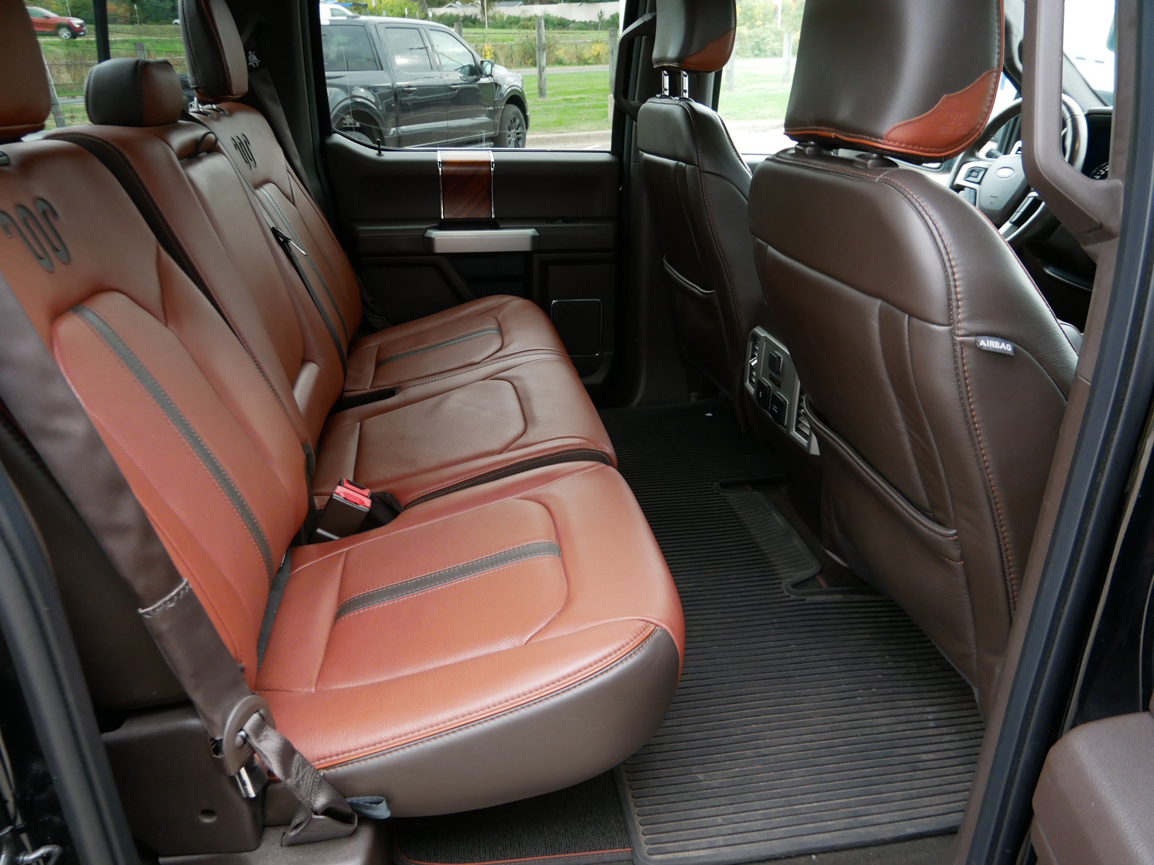 Used 2019 Ford F150 King Ranch w/ Equipment Group 601A Luxury AWD/4WD image 17