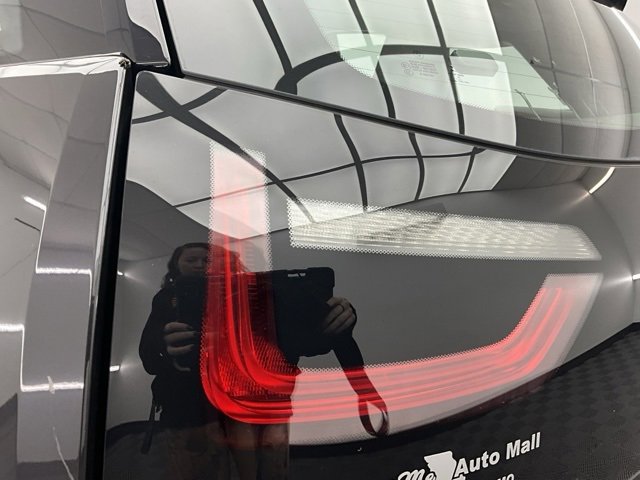 Used 2015 BMW i3 w/ Range Extender image 24