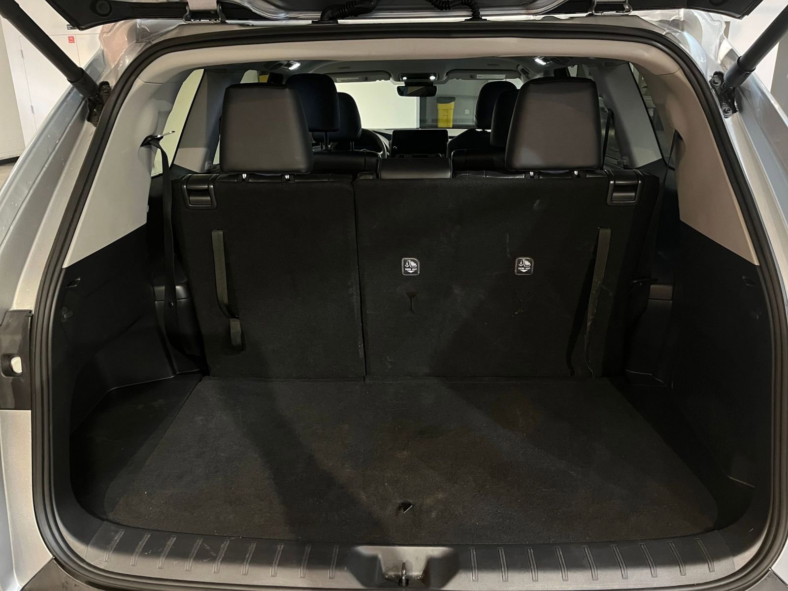 Used 2025 Toyota Grand Highlander FWD image 32