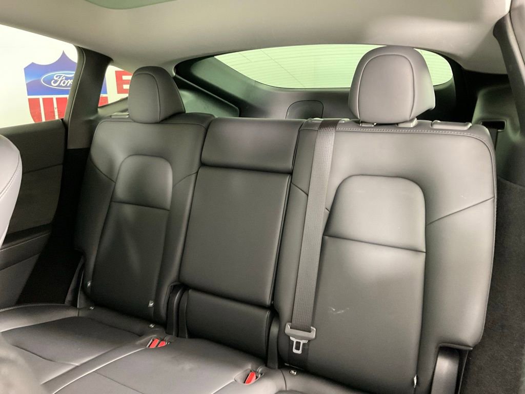 Used 2025 Tesla Model Y Performance AWD/4WD image 16