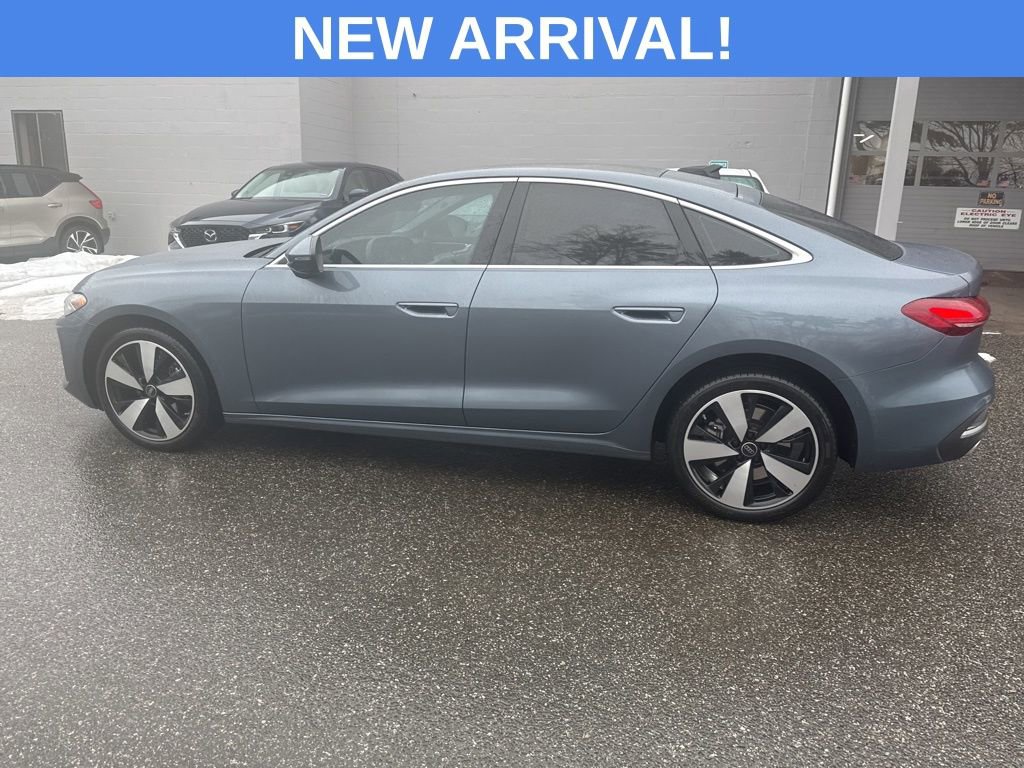 Used 2025 Audi A5 2.0T Premium Plus image 13