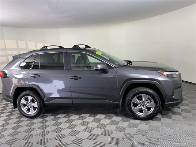 Used 2025 Toyota RAV4 XLE image 10