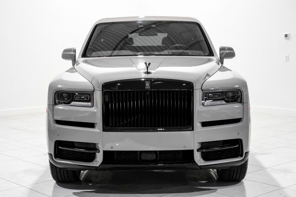 Used 2023 Rolls-Royce Cullinan Black Badge w/ Driver's Package AWD/4WD image 2