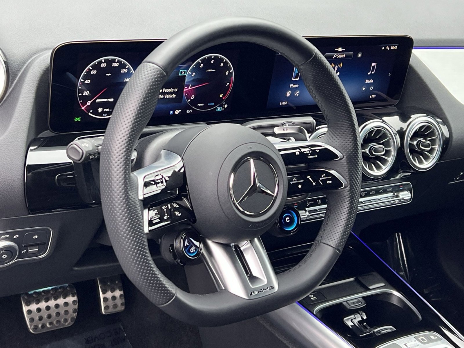 Certified 2025 Mercedes-Benz GLA 35 AMG 4MATIC image 14