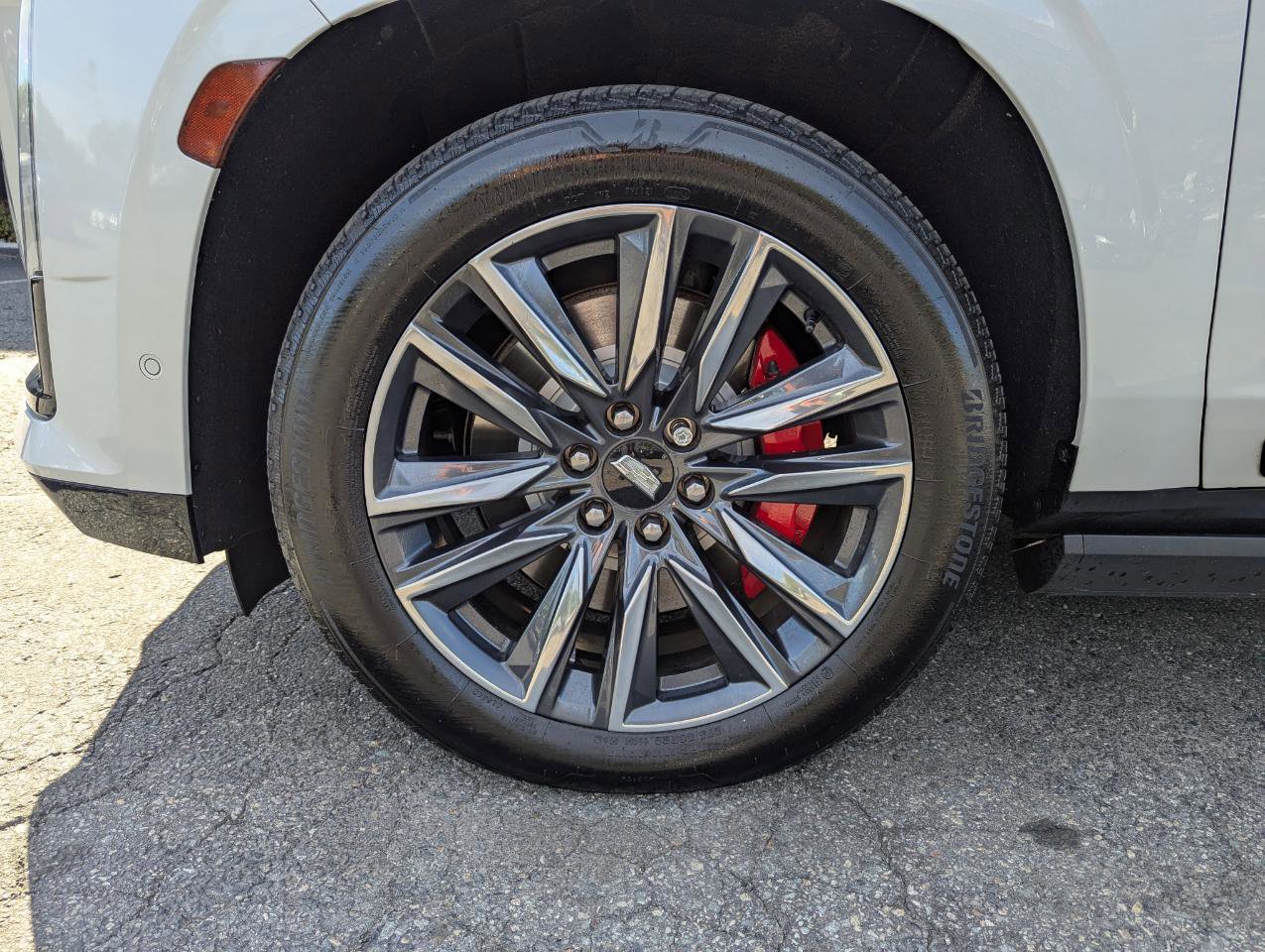 Used 2022 Cadillac Escalade ESV Sport Platinum AWD/4WD image 60