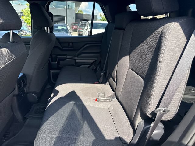 Used 2025 Toyota 4Runner SR5 AWD/4WD image 14