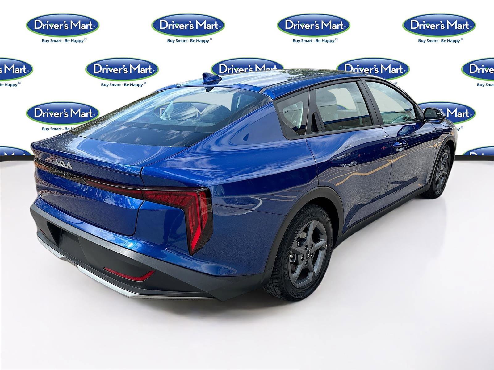 Used 2025 Kia K4 LXS image 7