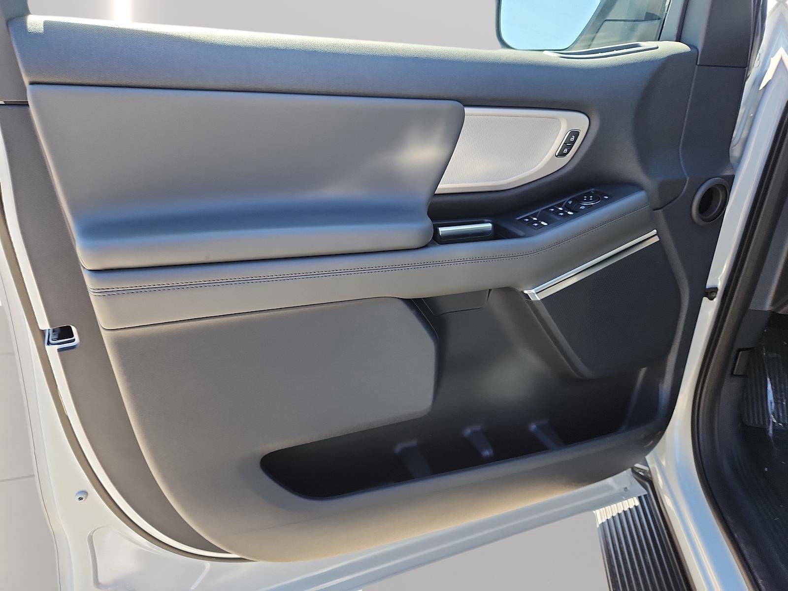 New 2026 Ford Expedition Max Active image 8