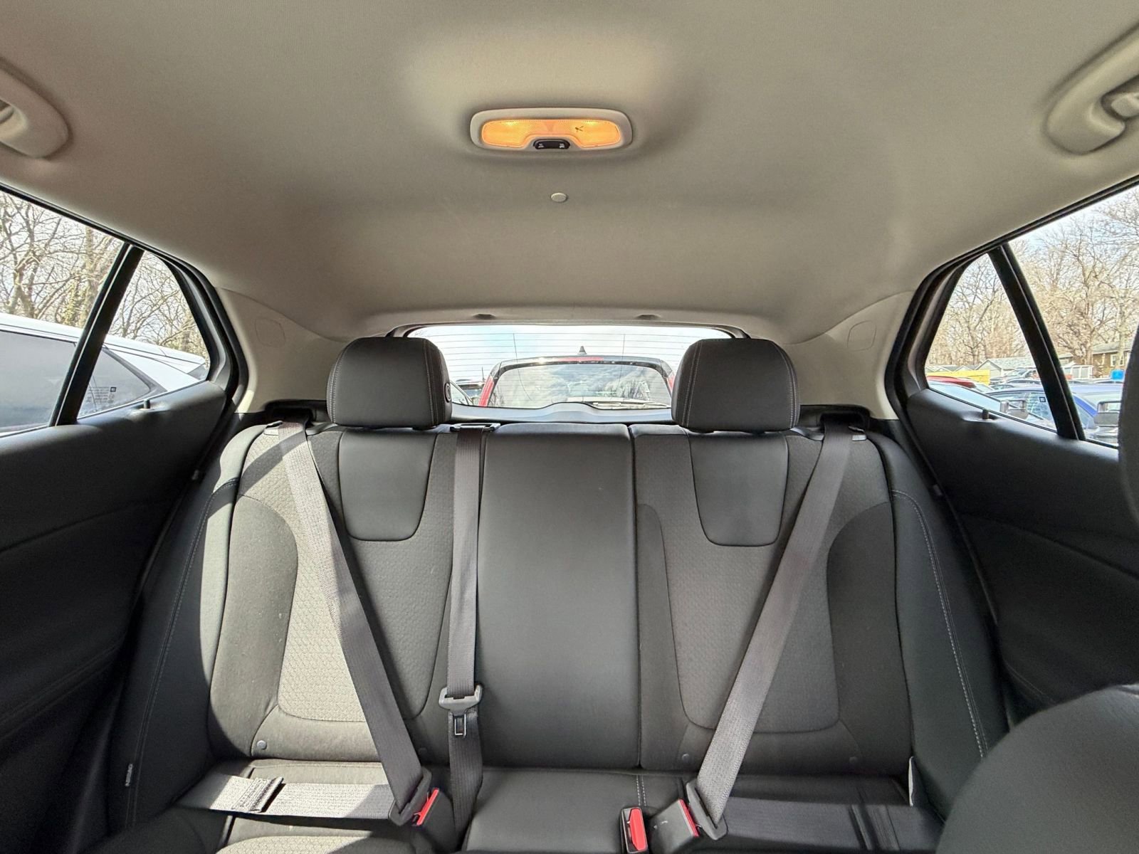 Used 2025 Buick Encore GX Preferred image 37