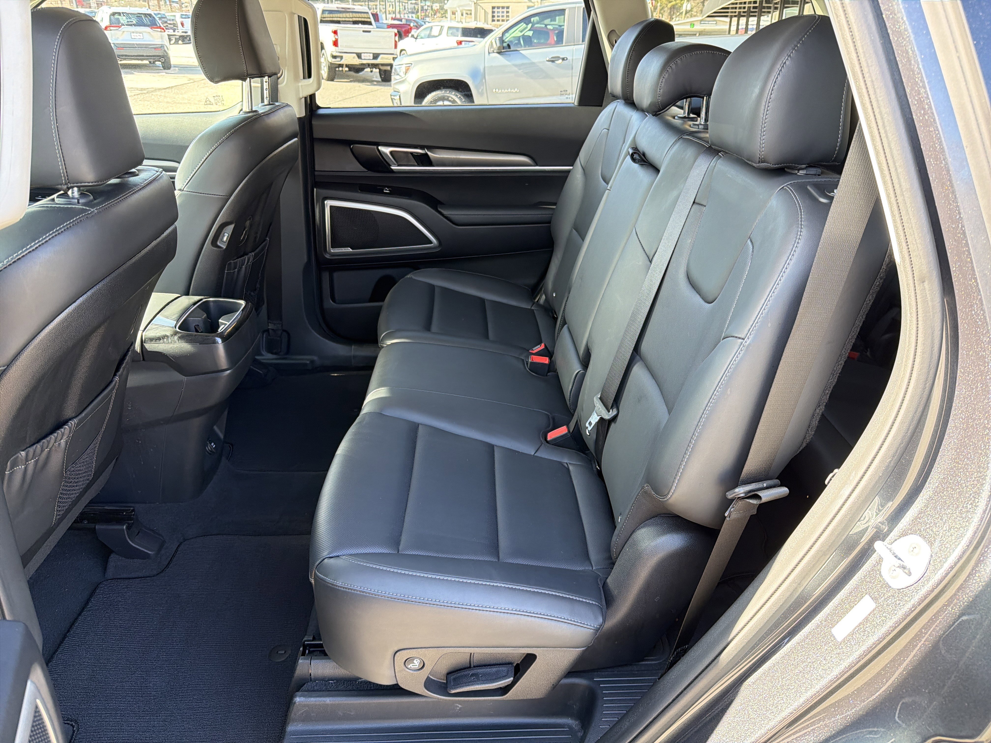 Used 2020 Kia Telluride LX image 22