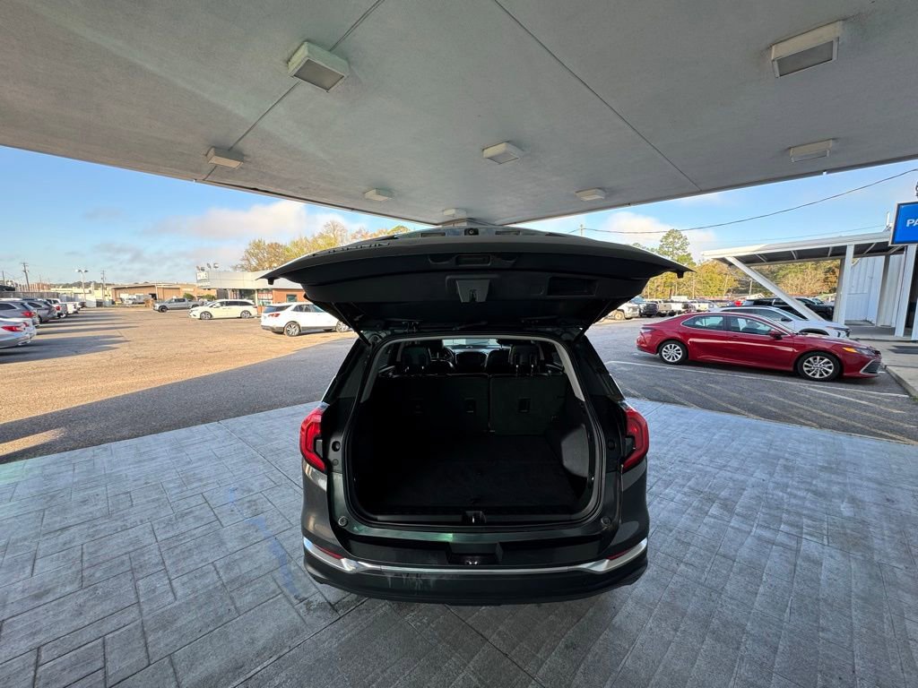 Used 2020 GMC Terrain SLT FWD image 9