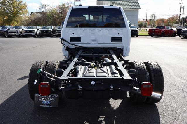 New 2026 Ford F550 4x4 Supercab Super Duty image 4